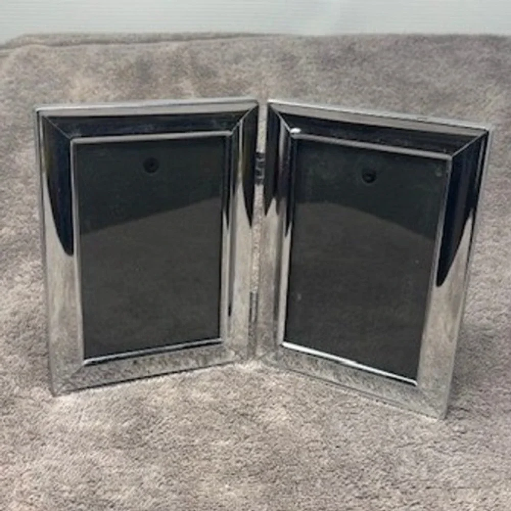 HB Group Double Picture Frame Silver Excellent Vintage 1997 Folding Beveled Edge